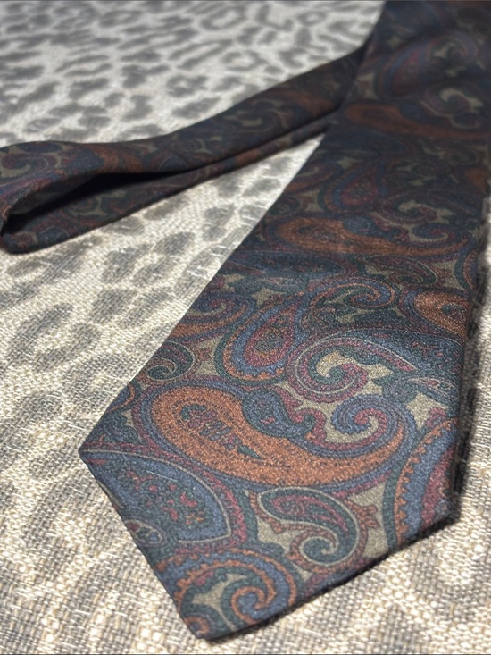 Anthime Mouley Other - Anthony Mouley tie dark colored muted paisley thin modern stylish neck tie